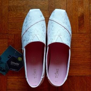Rare Toms Classic Pink Wedding Day Print Size 9